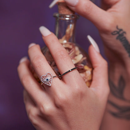 Anita - Black Diamond