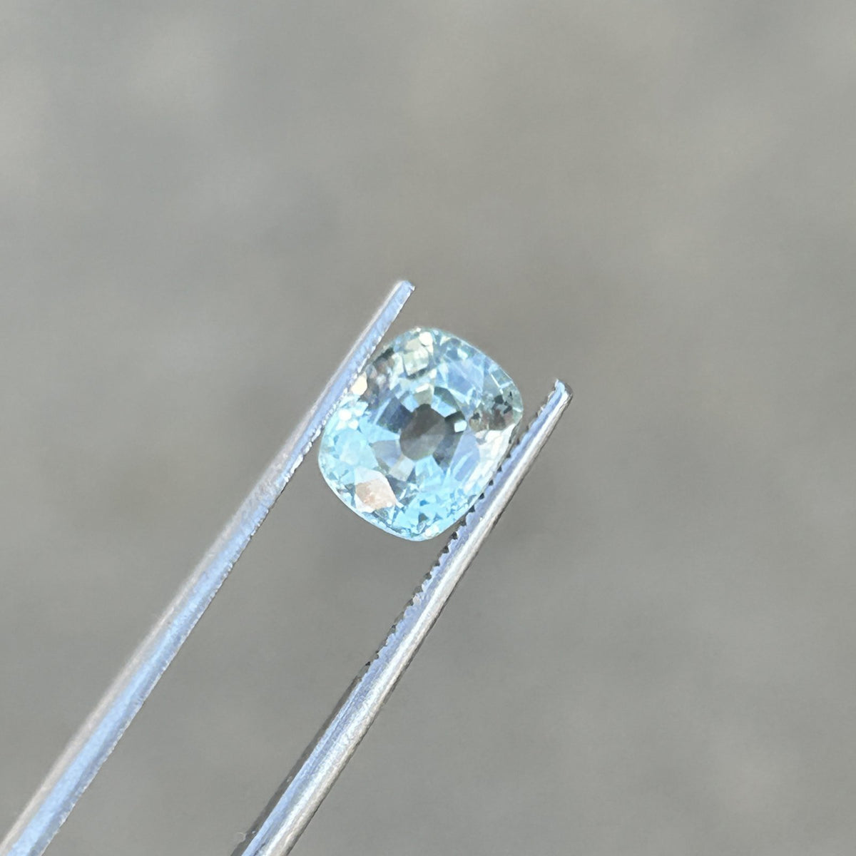 Cushion Cut Green Sapphire: 2.29 CT