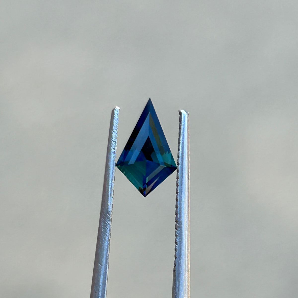 Kite Shape Teal Sapphire: 0.54 CT