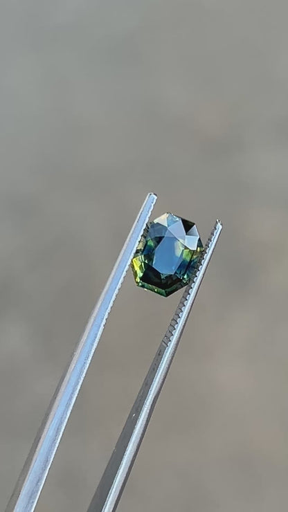Radiant Cut Bicolor Sapphire: 1.64 CT