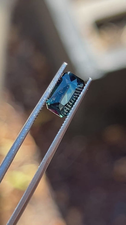 Radiant Cut Teal Sapphire: 1.99 CT