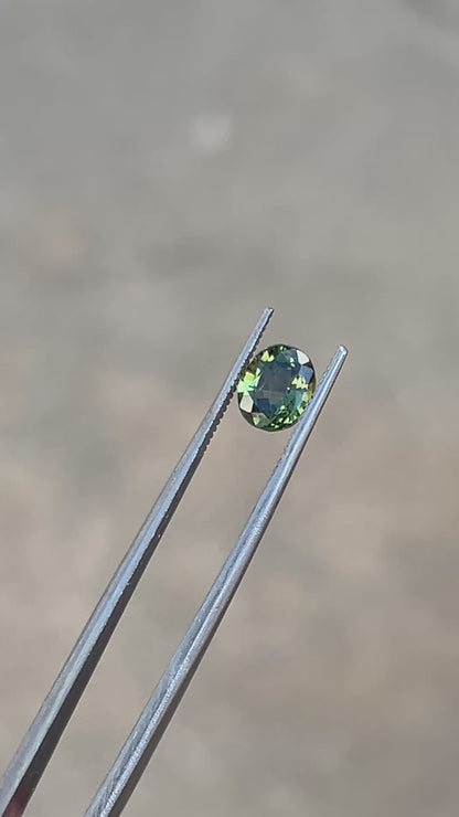 Oval Green Sapphire: 1.31 CT