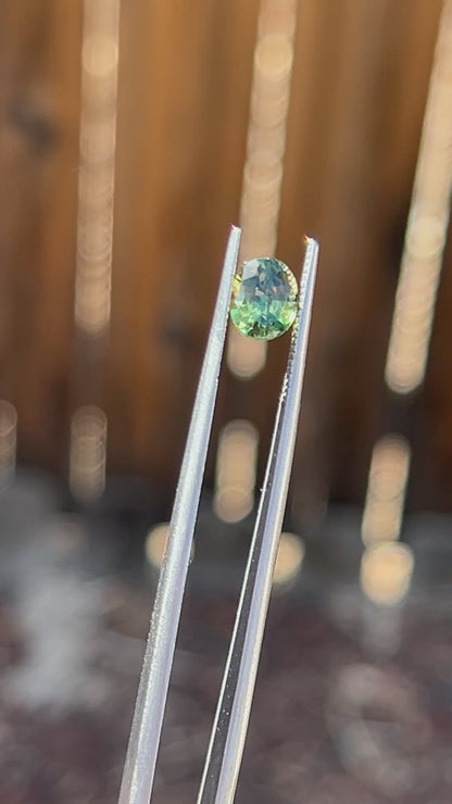 Oval Green Sapphire: 1.31 CT